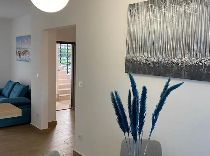 Διαμέρισμα Moon Τρογκίρ